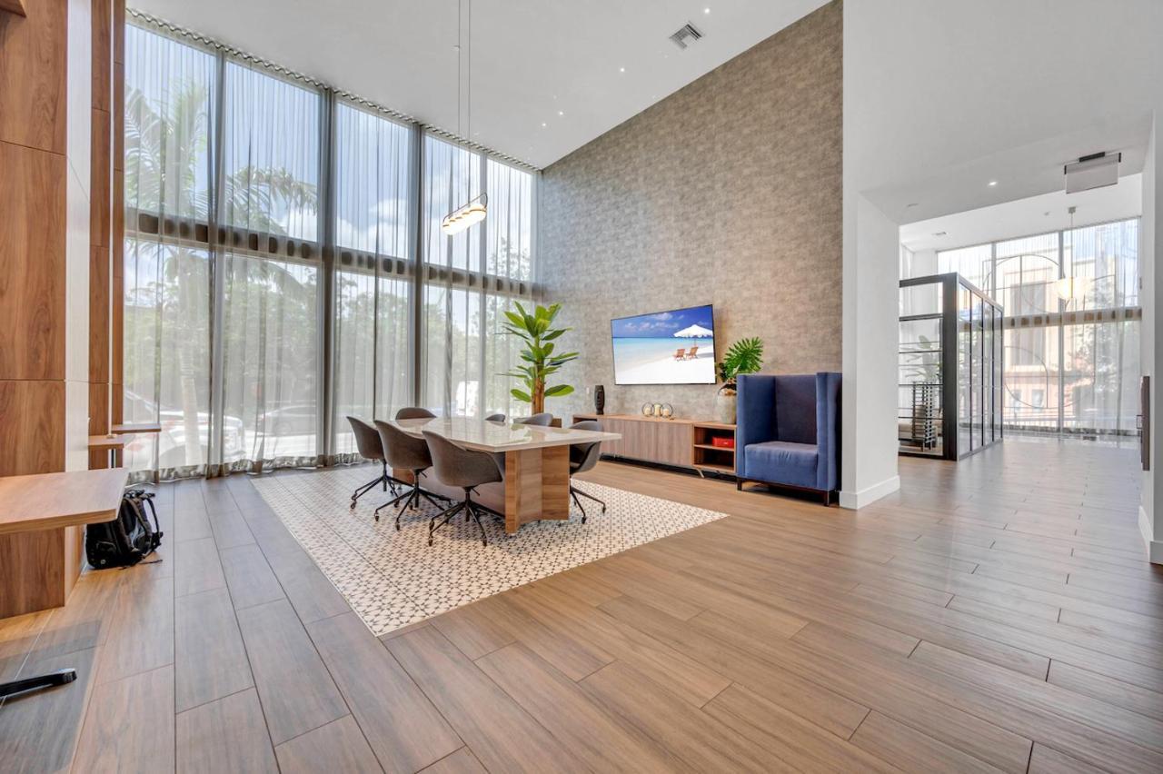Modern Unit In Downtown Miami With Free Parking Apartment Bagian luar foto